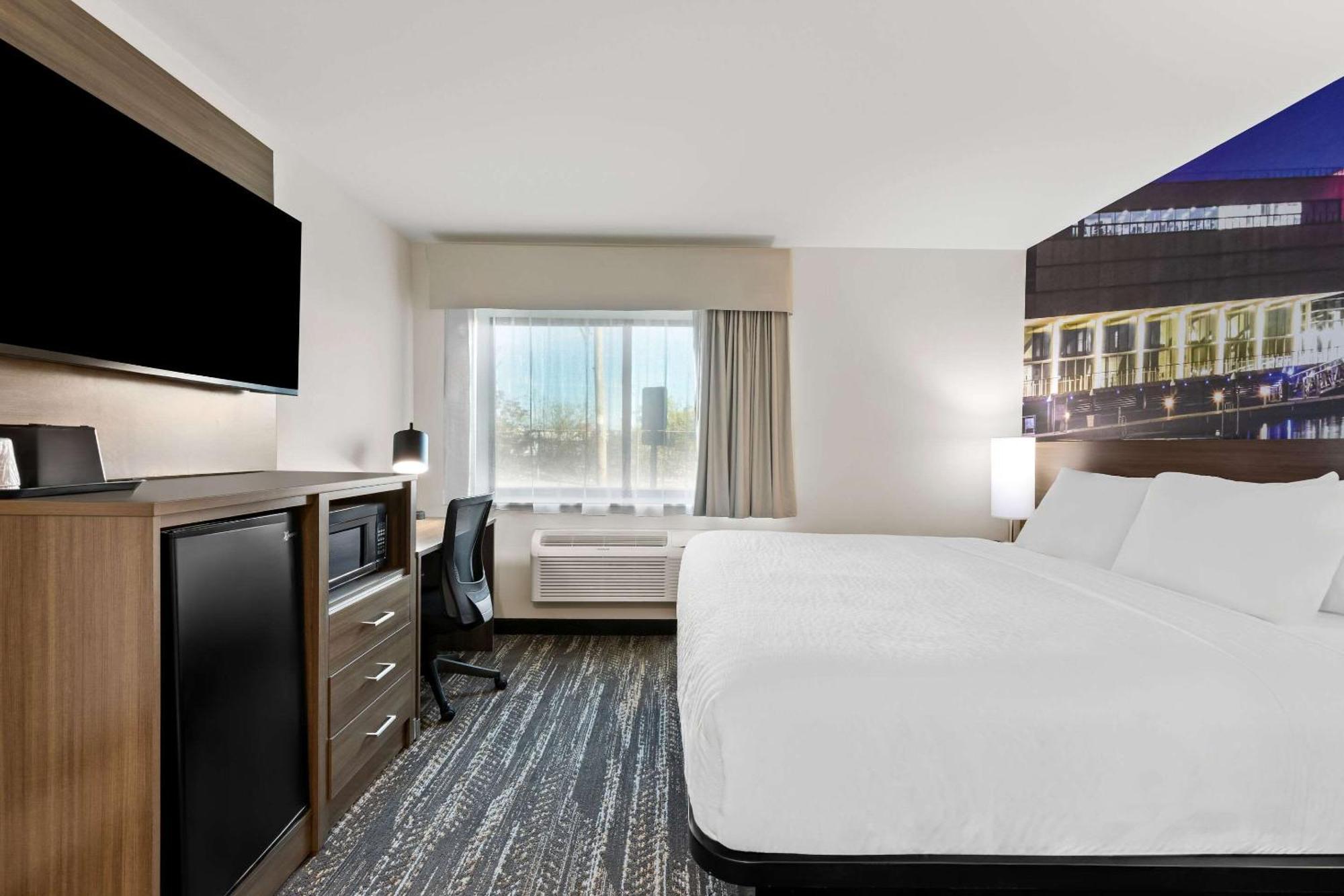 Hotel Clarion Pointe Milwaukee Exteriér fotografie